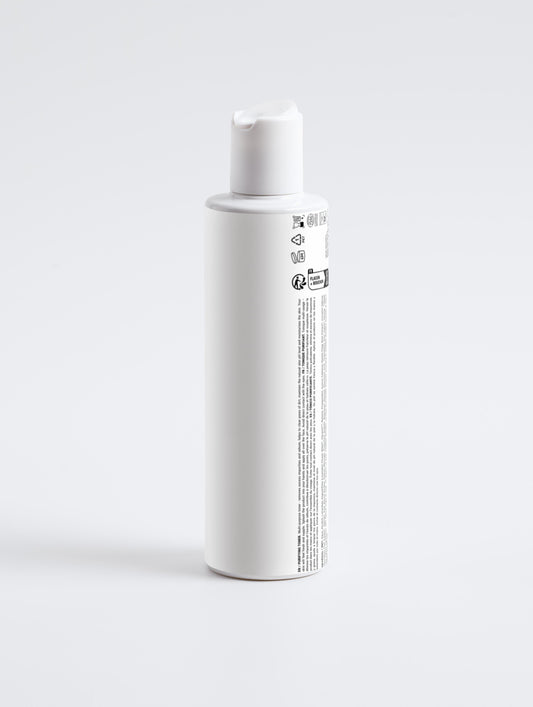 Olè Blanc Purifying Toner