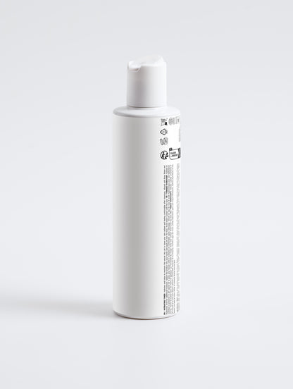 Olè Blanc Hydrating Toner