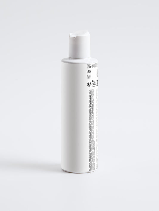 Olè Blanc Hydrating Toner