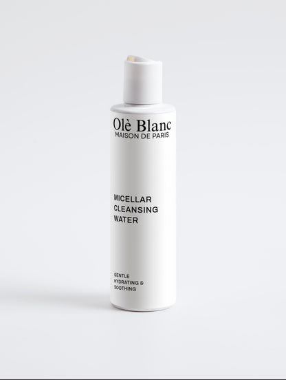 Olè Blanc Micellar Cleansing Water